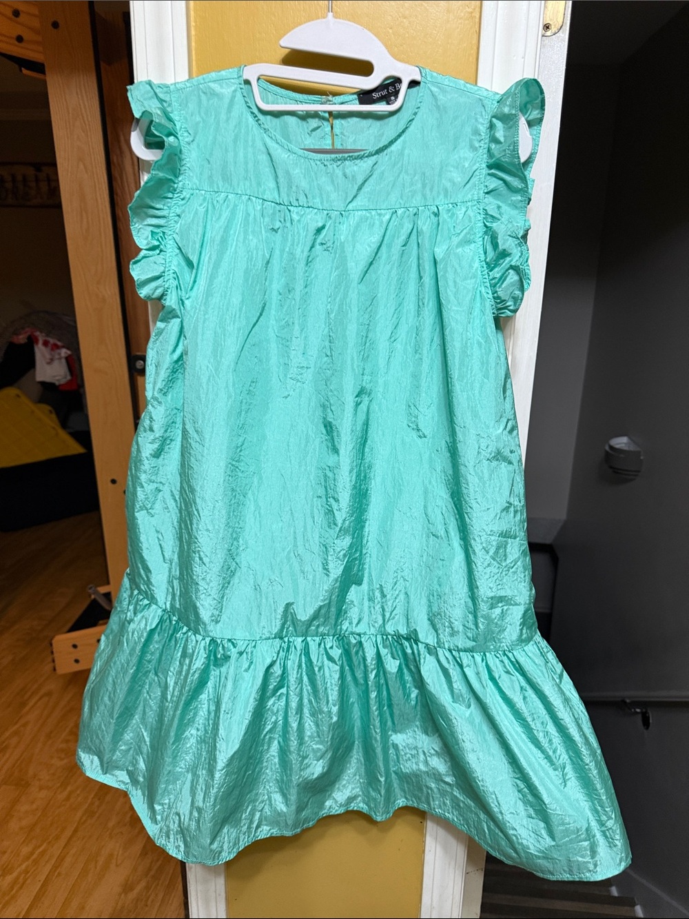 Strut & Bolt Mint Green Ruffle Sleeve & Hem Babydoll Mini Dress Small